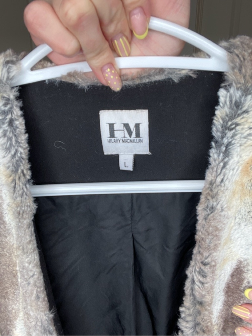 Hilary MacMillan Faux Fur Open-Front Vest - Picture 7 of 9